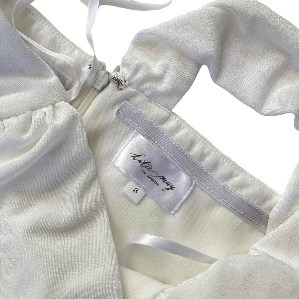 Katie May Carter Gown in Ivory - Picture 10 of 12